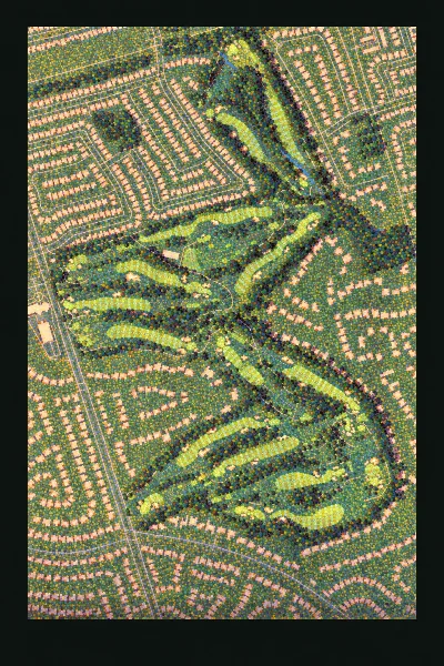 St George's Golf & Country Club - Ontario, Ontario, Canada, drawn in the Gilt style from its OpenStreetMap survey: 18 holes, each numbered at its tee with its measured yards beside it.